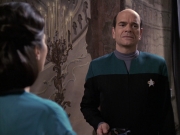 extant_StarTrek_VOY_6x13-Virtuoso_02049.jpg