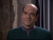 extant_StarTrek_VOY_6x13-Virtuoso_02058.jpg