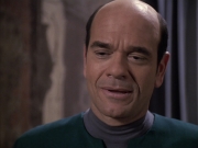 extant_StarTrek_VOY_6x13-Virtuoso_02104.jpg