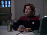 Filename=extant_StarTrek_VOY_6x13-Virtuoso_02127.jpg
Filesize=157KiB
Dimensions=1200x900
Date added=Dec 28, 2019 extant_StarTrek_VOY_6x13-Virtuoso_02127.jpg