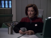 Filename=extant_StarTrek_VOY_6x13-Virtuoso_02138.jpg
Filesize=153KiB
Dimensions=1200x900
Date added=Dec 28, 2019 extant_StarTrek_VOY_6x13-Virtuoso_02138.jpg