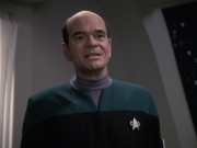 extant_StarTrek_VOY_6x13-Virtuoso_02175.jpg