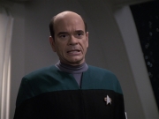 extant_StarTrek_VOY_6x13-Virtuoso_02192.jpg