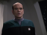 extant_StarTrek_VOY_6x13-Virtuoso_02200.jpg