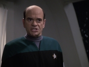 extant_StarTrek_VOY_6x13-Virtuoso_02203.jpg