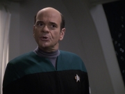 extant_StarTrek_VOY_6x13-Virtuoso_02204.jpg