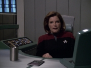 extant_StarTrek_VOY_6x13-Virtuoso_02218.jpg