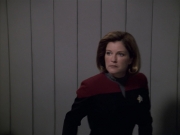 extant_StarTrek_VOY_6x13-Virtuoso_02222.jpg