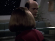 extant_StarTrek_VOY_6x13-Virtuoso_02227.jpg