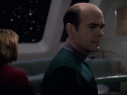 extant_StarTrek_VOY_6x13-Virtuoso_02229.jpg