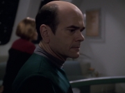 extant_StarTrek_VOY_6x13-Virtuoso_02231.jpg