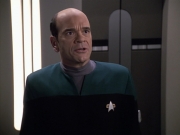 extant_StarTrek_VOY_6x13-Virtuoso_02249.jpg