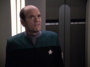 extant_StarTrek_VOY_6x13-Virtuoso_02258.jpg