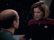 extant_StarTrek_VOY_6x13-Virtuoso_02294.jpg