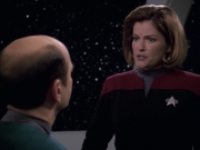 extant_StarTrek_VOY_6x13-Virtuoso_02295.jpg