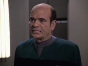 extant_StarTrek_VOY_6x13-Virtuoso_02337.jpg