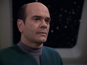 extant_StarTrek_VOY_6x13-Virtuoso_02393.jpg