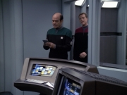 Filename=extant_StarTrek_VOY_6x13-Virtuoso_02430.jpg
Filesize=155KiB
Dimensions=1200x900
Date added=Dec 28, 2019 extant_StarTrek_VOY_6x13-Virtuoso_02430.jpg