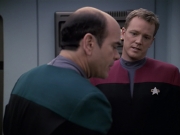 extant_StarTrek_VOY_6x13-Virtuoso_02439.jpg