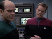 extant_StarTrek_VOY_6x13-Virtuoso_02441.jpg