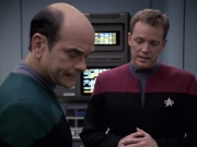 Filename=extant_StarTrek_VOY_6x13-Virtuoso_02444.jpg
Filesize=143KiB
Dimensions=1200x900
Date added=Dec 28, 2019 extant_StarTrek_VOY_6x13-Virtuoso_02444.jpg