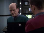 extant_StarTrek_VOY_6x13-Virtuoso_02464.jpg