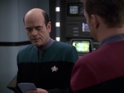 Filename=extant_StarTrek_VOY_6x13-Virtuoso_02465.jpg
Filesize=135KiB
Dimensions=1200x900
Date added=Dec 28, 2019 extant_StarTrek_VOY_6x13-Virtuoso_02465.jpg