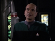 extant_StarTrek_VOY_6x13-Virtuoso_02529.jpg