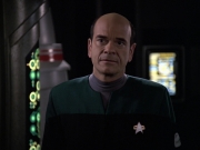 extant_StarTrek_VOY_6x13-Virtuoso_02540.jpg