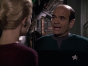 extant_StarTrek_VOY_6x13-Virtuoso_02603.jpg