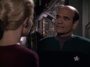 extant_StarTrek_VOY_6x13-Virtuoso_02607.jpg