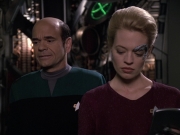 extant_StarTrek_VOY_6x13-Virtuoso_02668.jpg