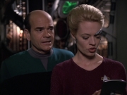 extant_StarTrek_VOY_6x13-Virtuoso_02680.jpg