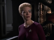 extant_StarTrek_VOY_6x13-Virtuoso_02708.jpg