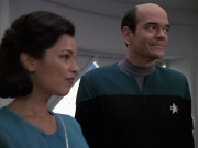 Filename=extant_StarTrek_VOY_6x13-Virtuoso_02744.jpg
Filesize=119KiB
Dimensions=1200x900
Date added=Dec 28, 2019 extant_StarTrek_VOY_6x13-Virtuoso_02744.jpg