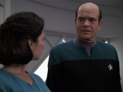 Filename=extant_StarTrek_VOY_6x13-Virtuoso_02754.jpg
Filesize=122KiB
Dimensions=1200x900
Date added=Dec 28, 2019 extant_StarTrek_VOY_6x13-Virtuoso_02754.jpg