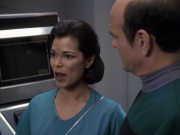 extant_StarTrek_VOY_6x13-Virtuoso_02766.jpg