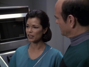 extant_StarTrek_VOY_6x13-Virtuoso_02767.jpg
