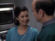 extant_StarTrek_VOY_6x13-Virtuoso_02773.jpg