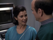 extant_StarTrek_VOY_6x13-Virtuoso_02774.jpg
