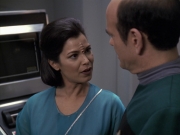 extant_StarTrek_VOY_6x13-Virtuoso_02775.jpg
