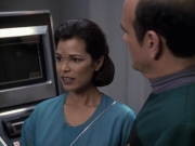 extant_StarTrek_VOY_6x13-Virtuoso_02780.jpg