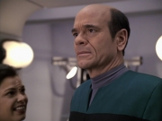 extant_StarTrek_VOY_6x13-Virtuoso_02800.jpg