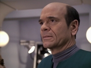 extant_StarTrek_VOY_6x13-Virtuoso_02802.jpg