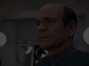 extant_StarTrek_VOY_6x13-Virtuoso_02804.jpg