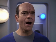 extant_StarTrek_VOY_6x13-Virtuoso_02809.jpg