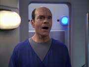 extant_StarTrek_VOY_6x13-Virtuoso_02814.jpg