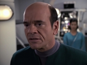 extant_StarTrek_VOY_6x13-Virtuoso_02861.jpg