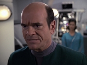 extant_StarTrek_VOY_6x13-Virtuoso_02870.jpg