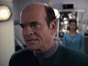 extant_StarTrek_VOY_6x13-Virtuoso_02873.jpg